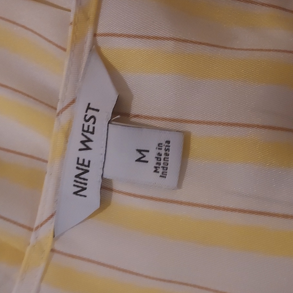 Nine West Blouse - Picture 7 of 8